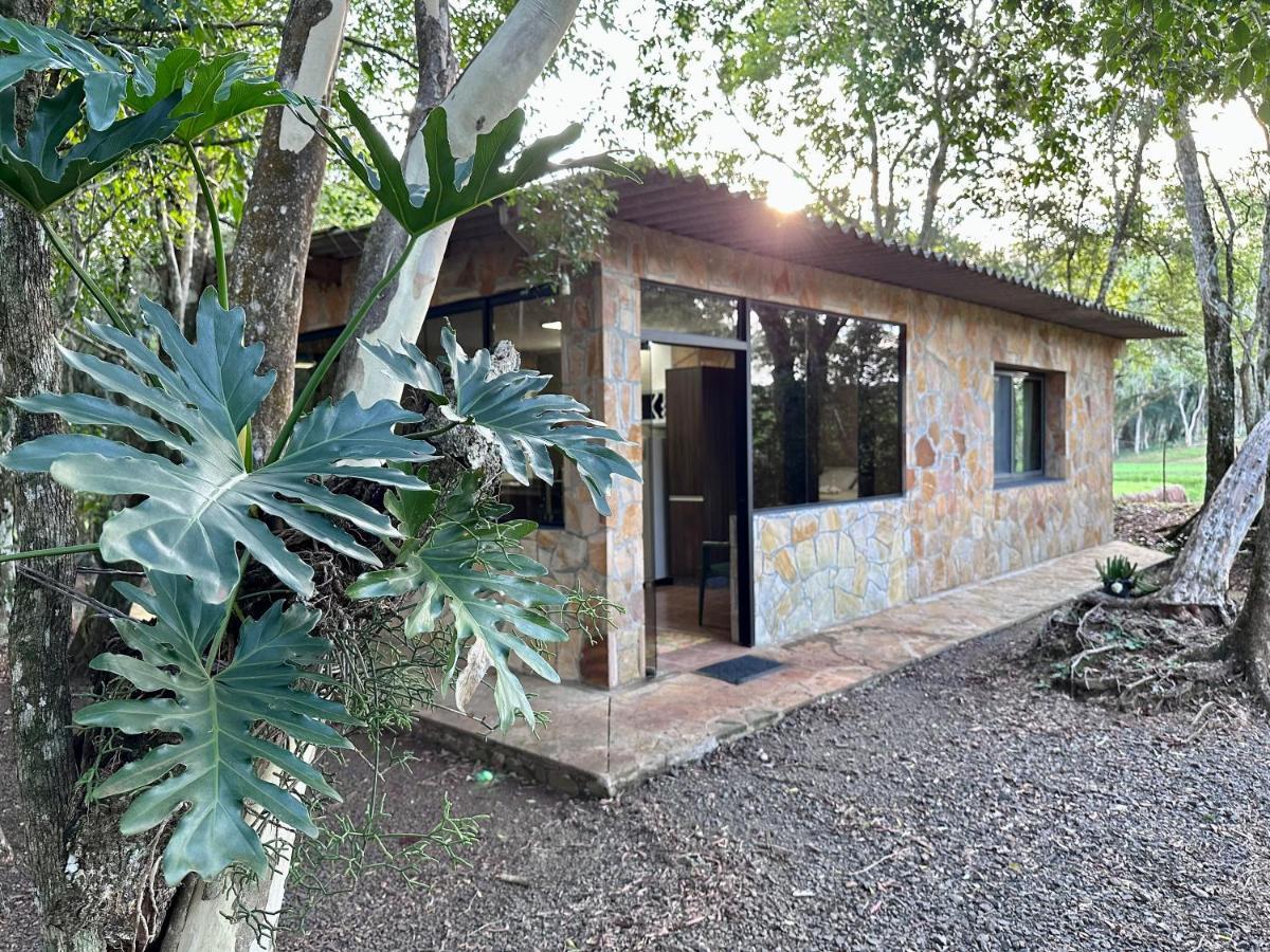 Parque Hotel Manantial Hohenau Exteriör bild